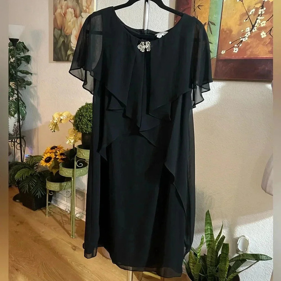 Emma Street beautiful black dress size 12 - Picture 3 of 15